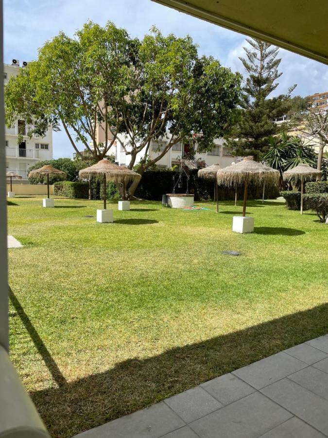 Apartamento Totalmente Reformado Con Piscina Y Jardines Al Lado De La Playa De La Carihuela Торремолинос Экстерьер фото